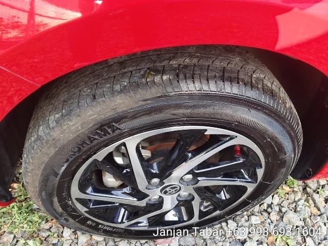 Car gallery image