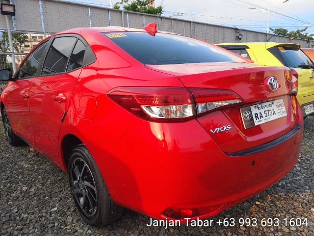 Car gallery image