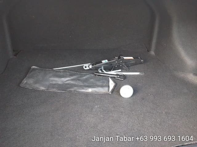 Car gallery image