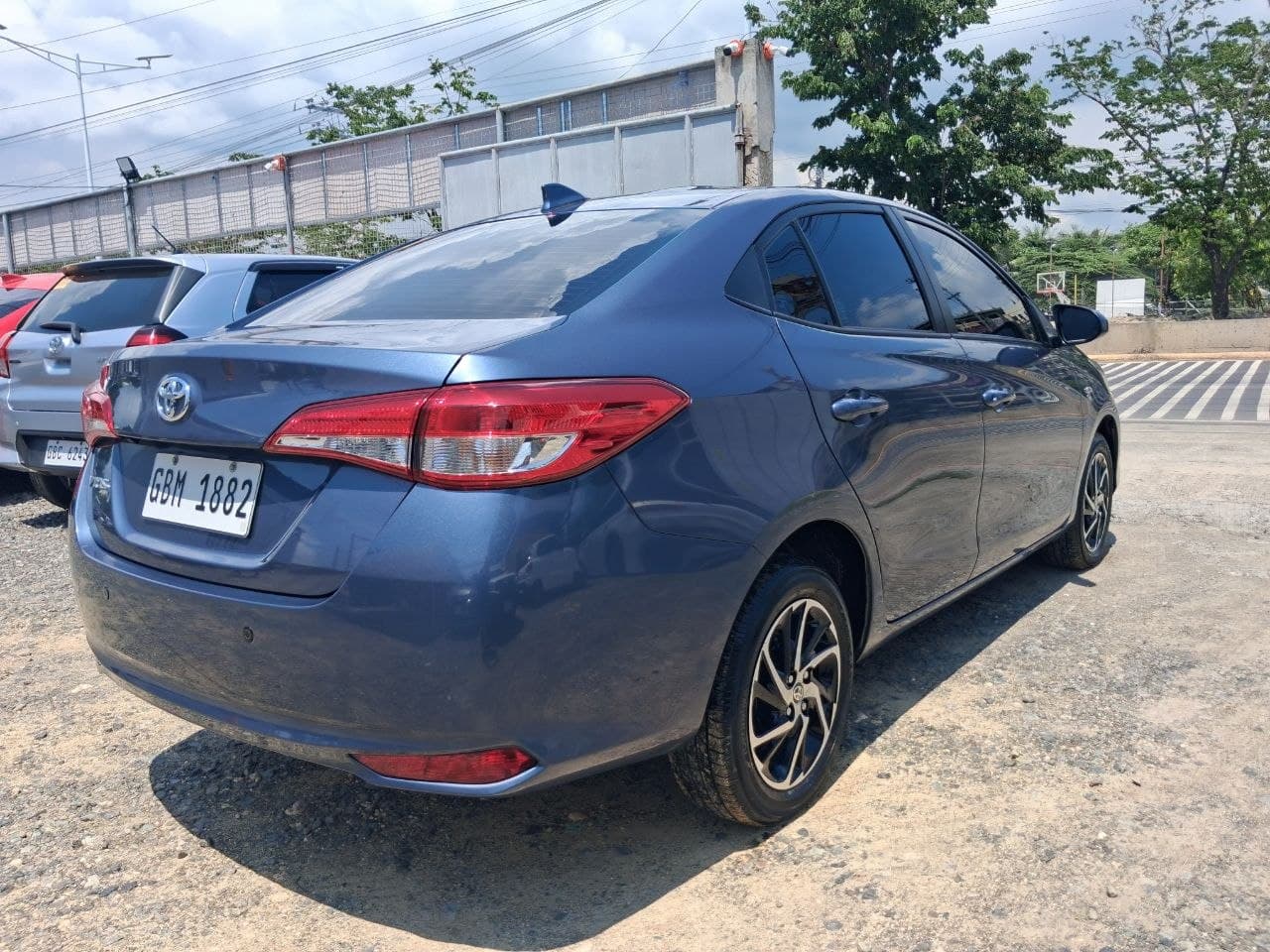 Car gallery image