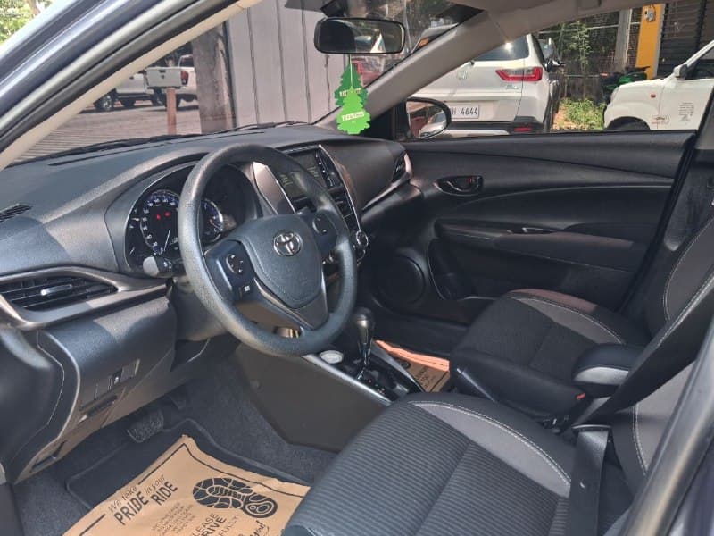 Car gallery image