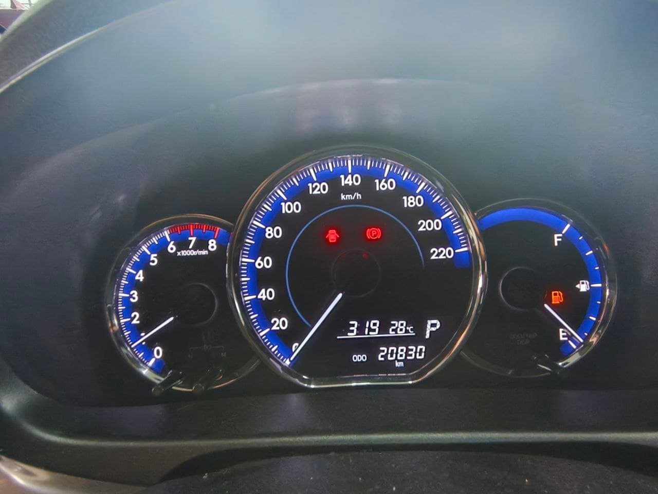 Car gallery image