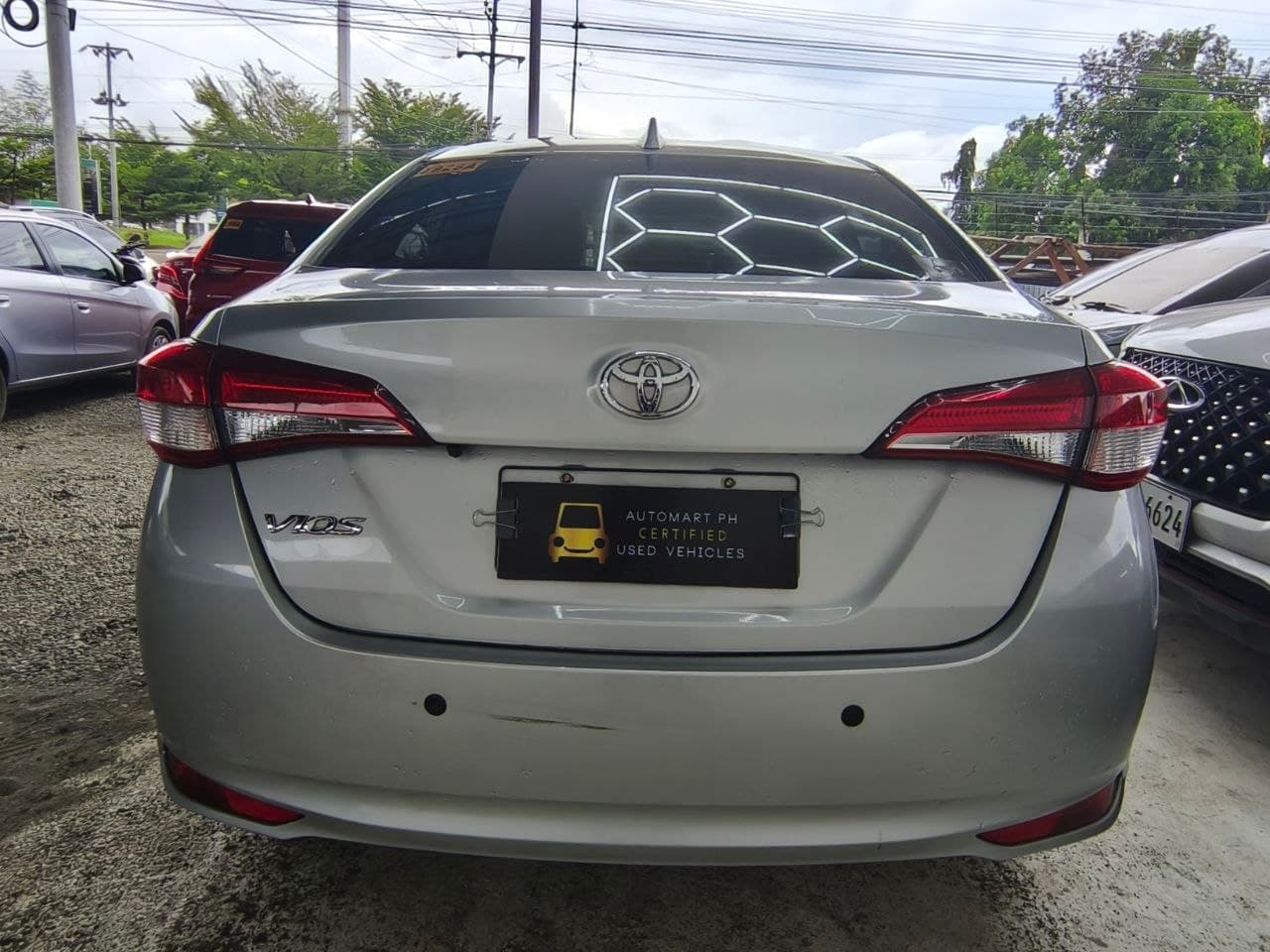 Car gallery image
