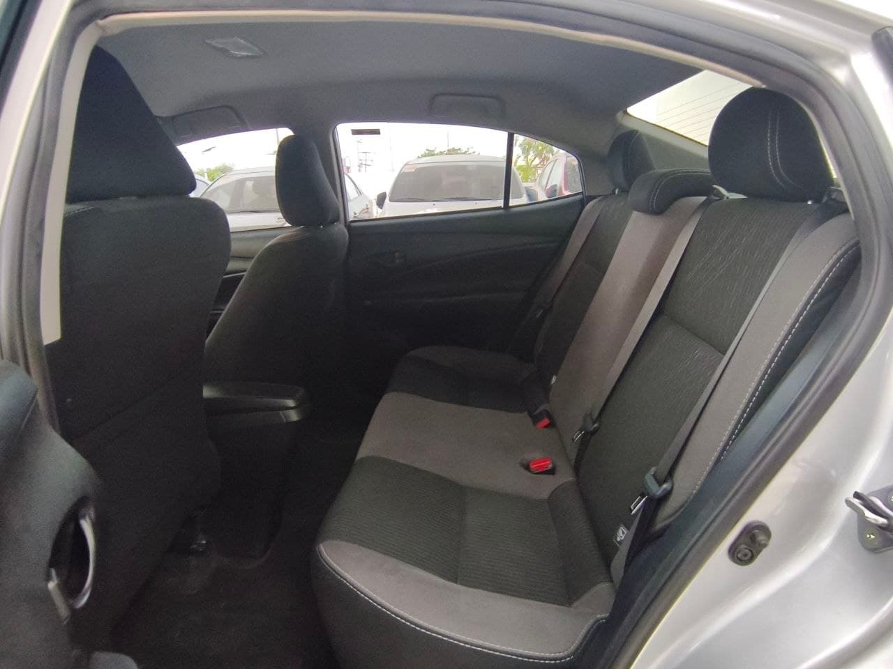 Car gallery image