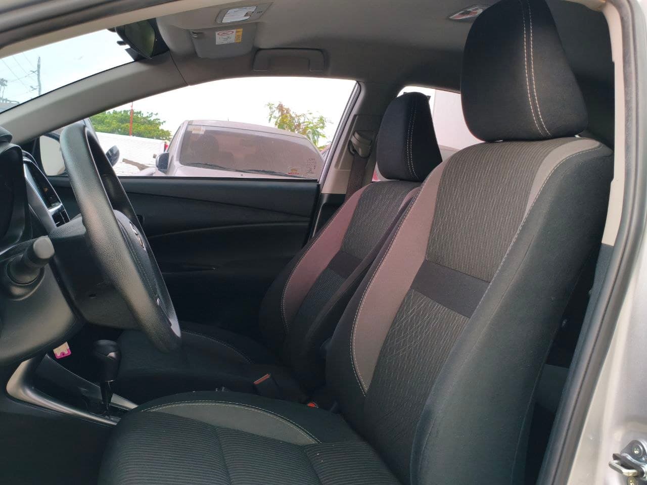 Car gallery image
