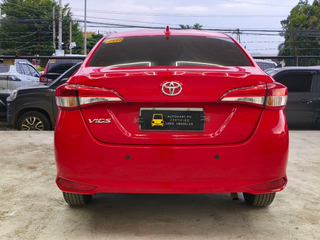 Car gallery image