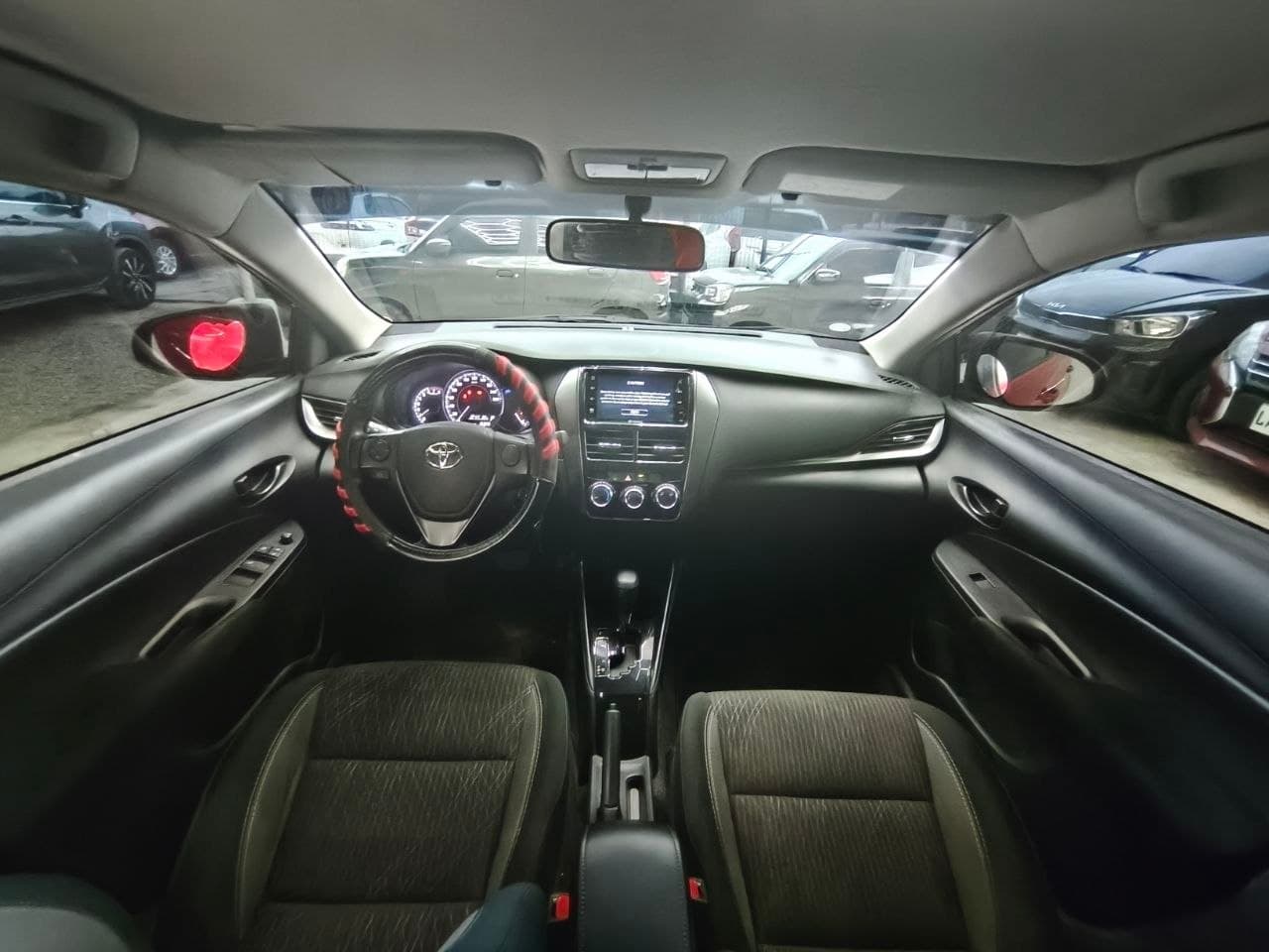 Car gallery image
