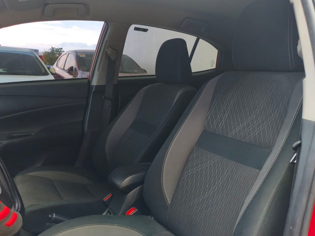 Car gallery image