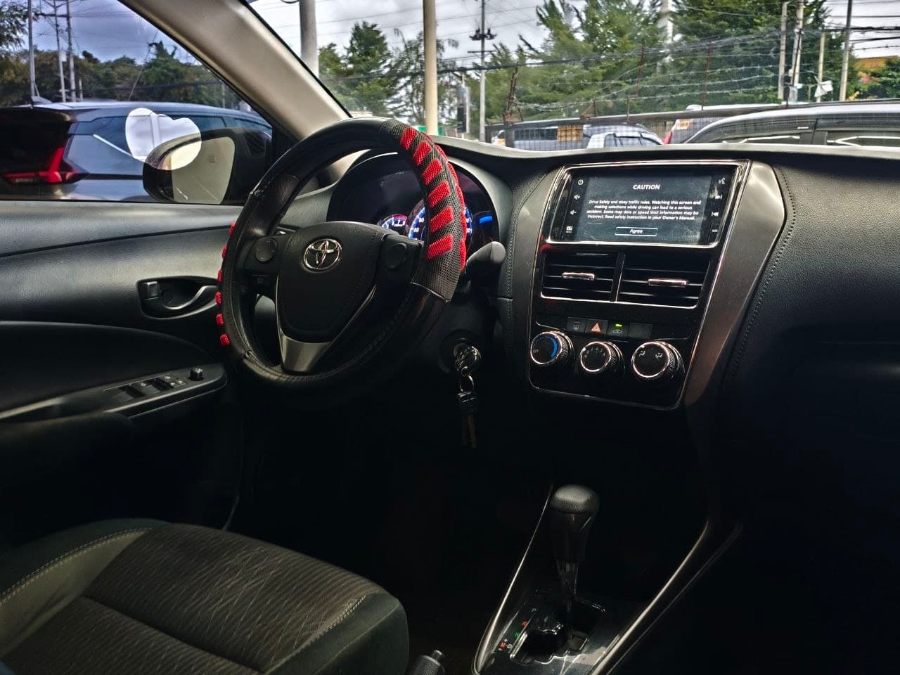 Car gallery image