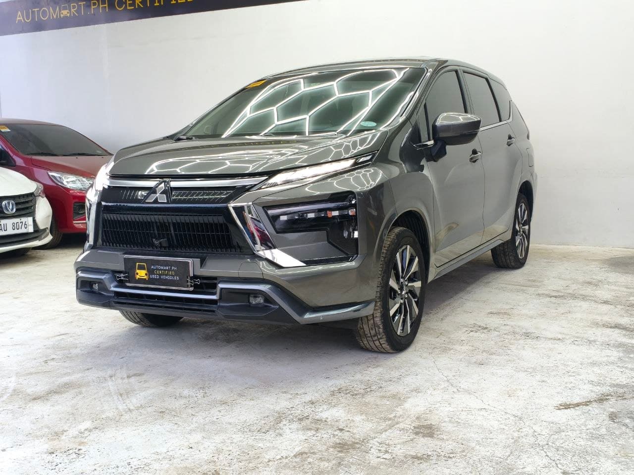 Car gallery image