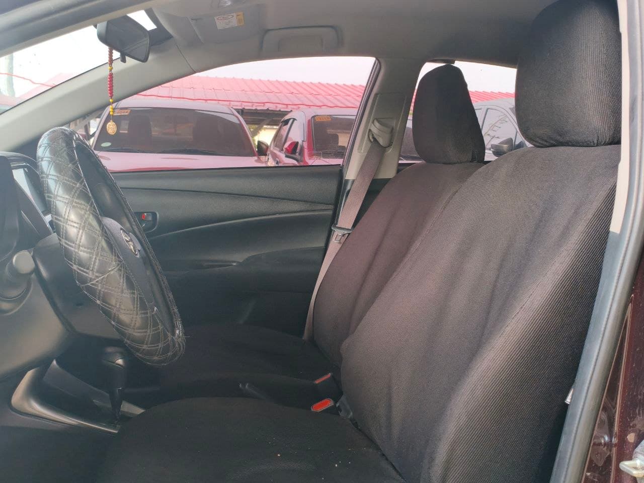 Car gallery image