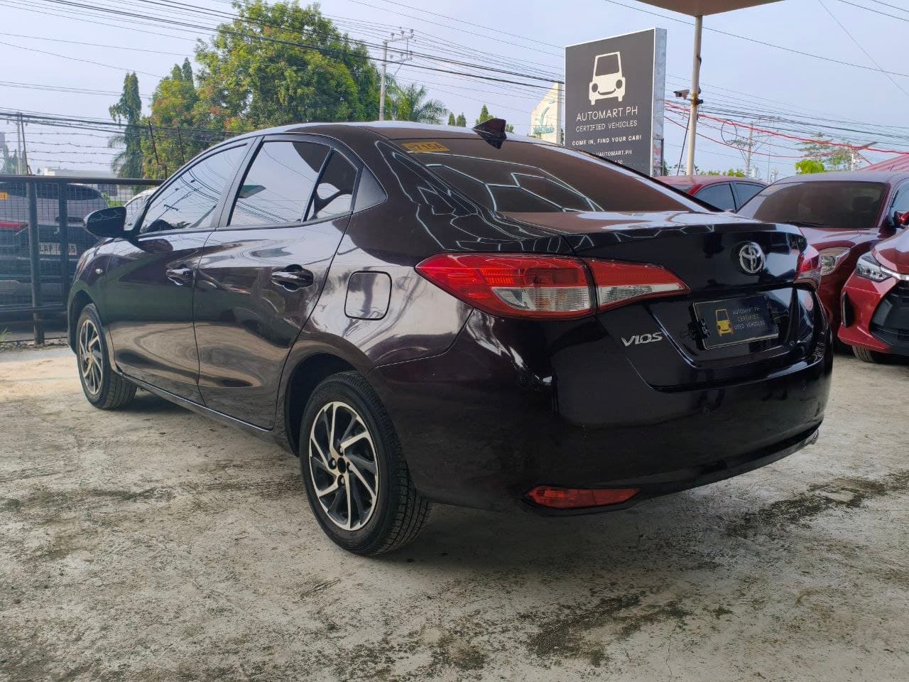 Car gallery image