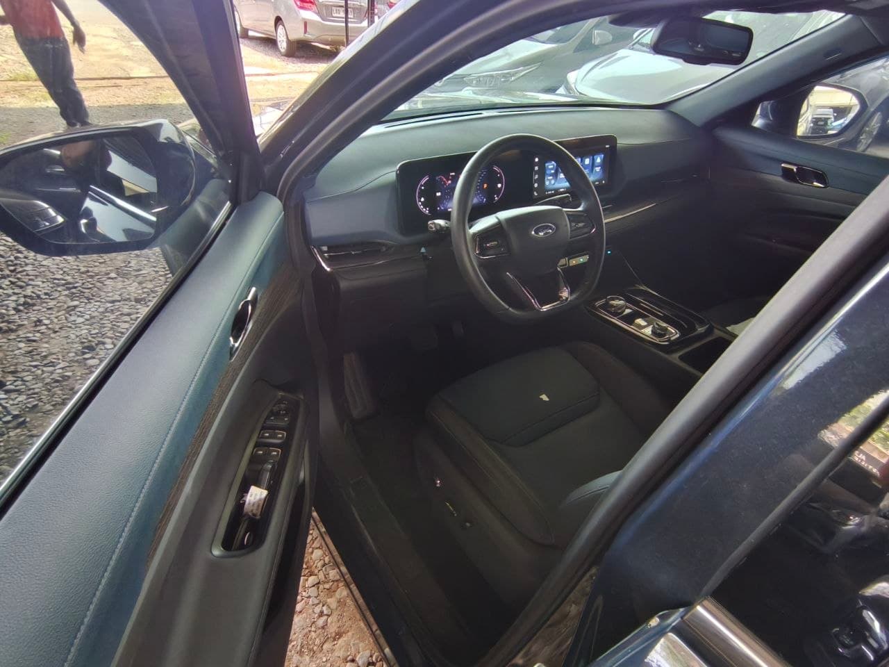Car gallery image
