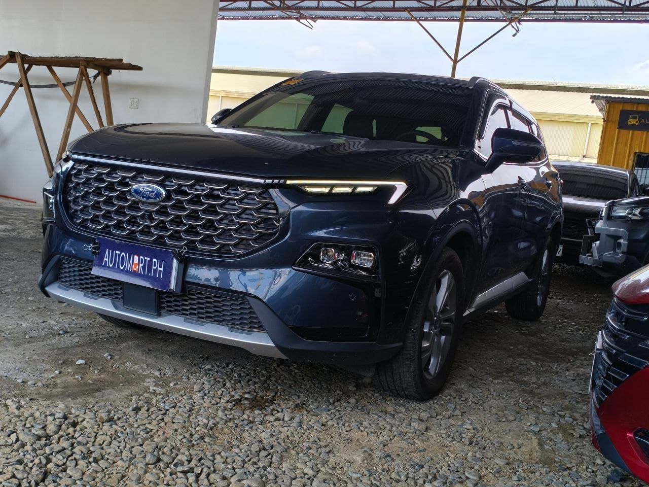 Car gallery image