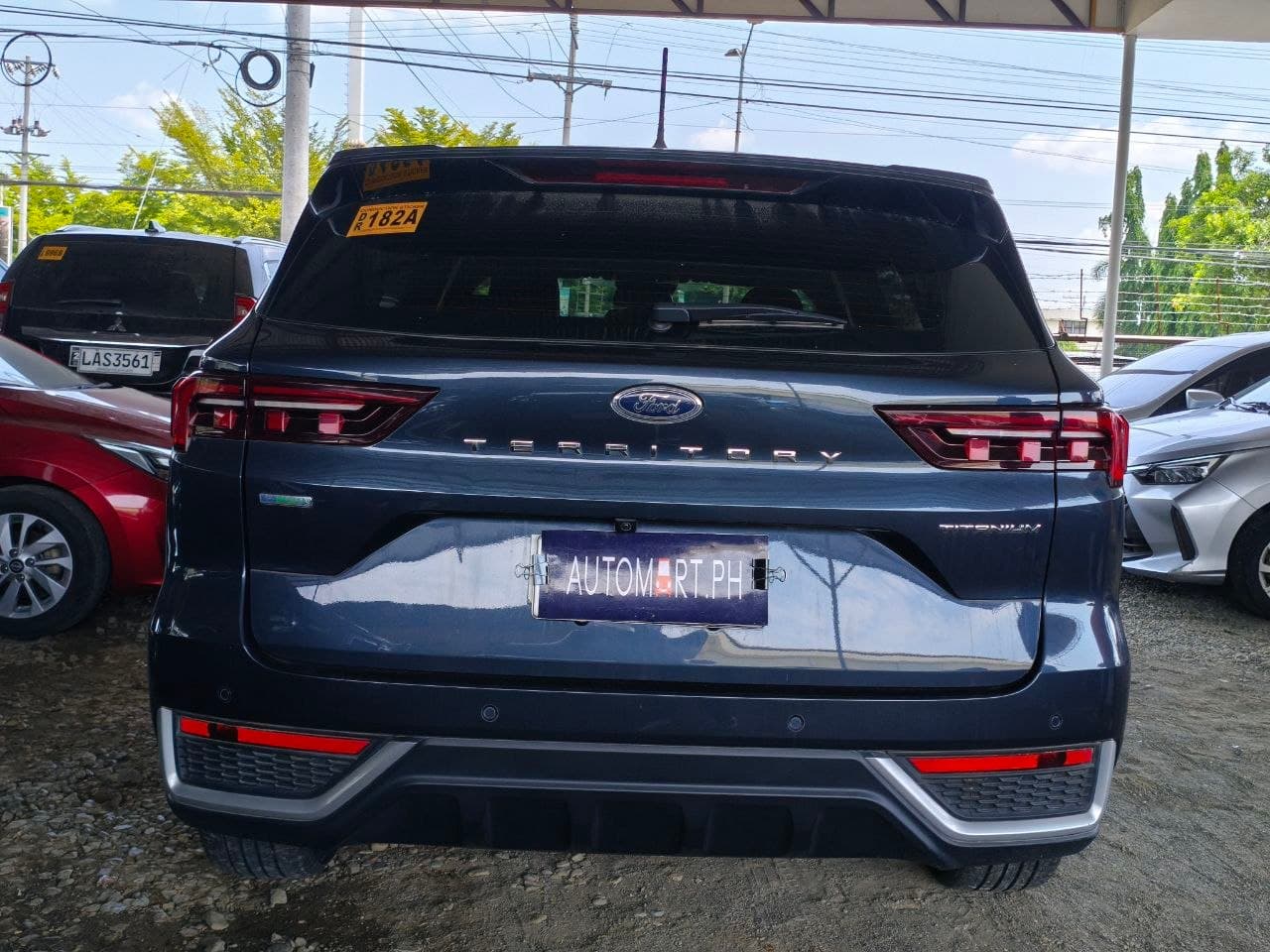 Car gallery image