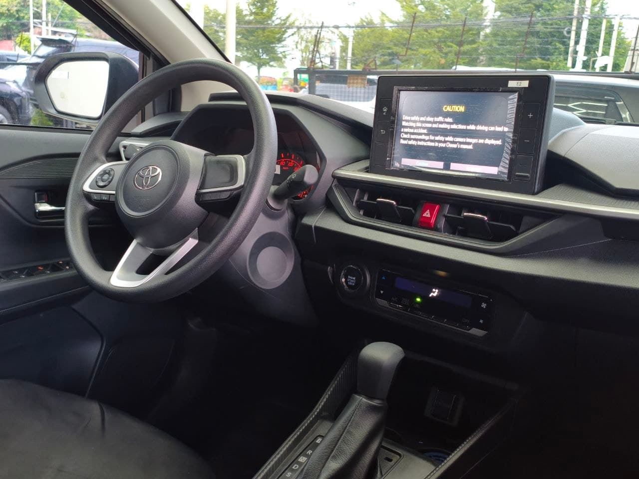 Car gallery image