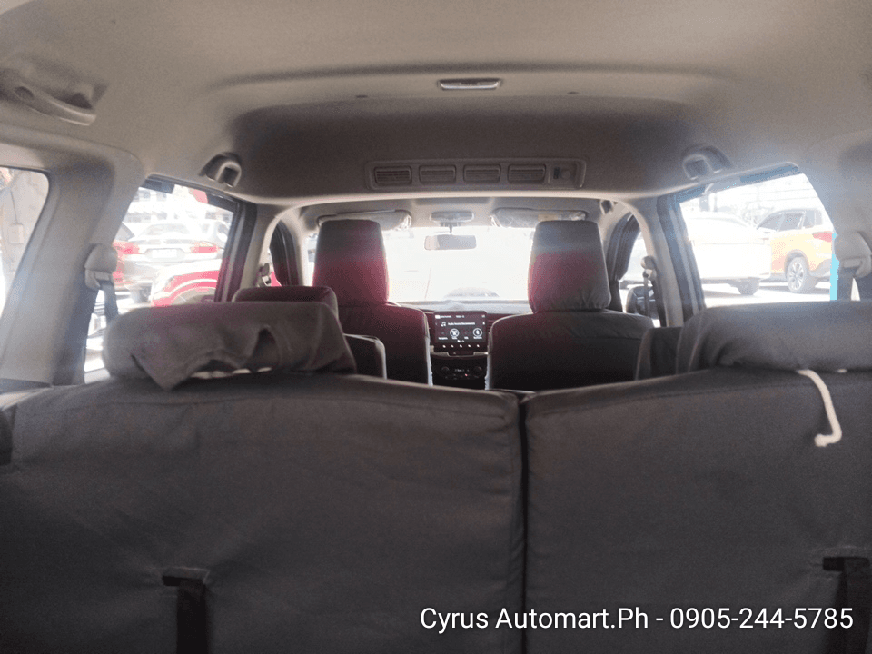 Car gallery image