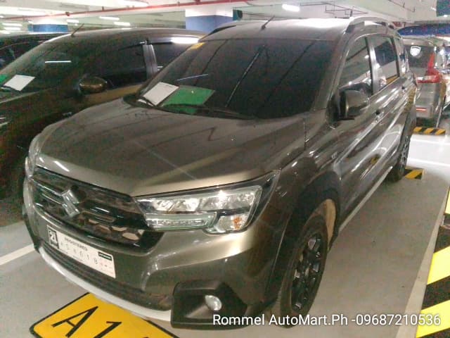 Car gallery image