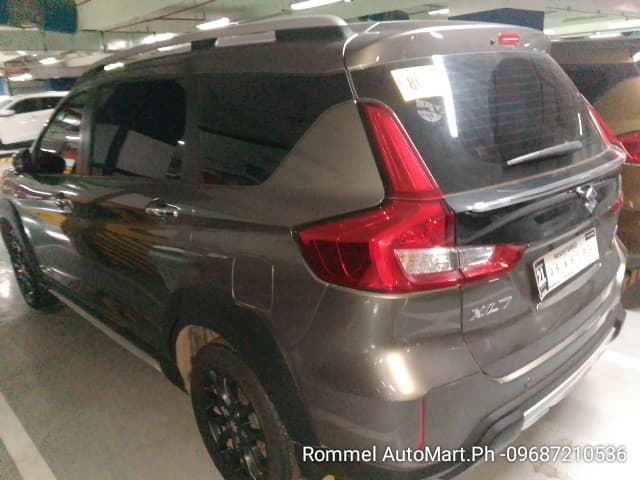 Car gallery image