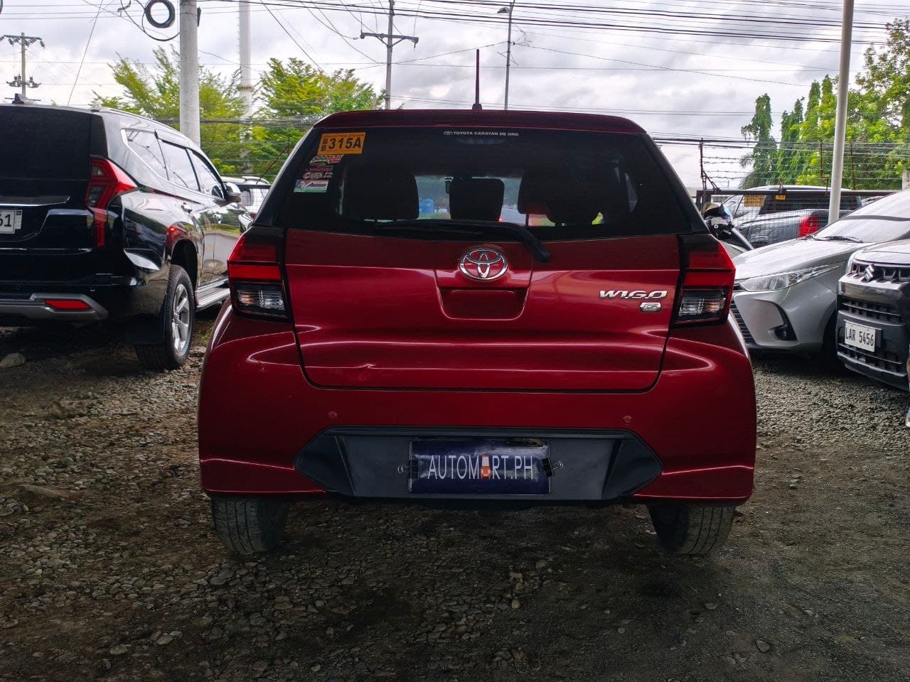 Car gallery image