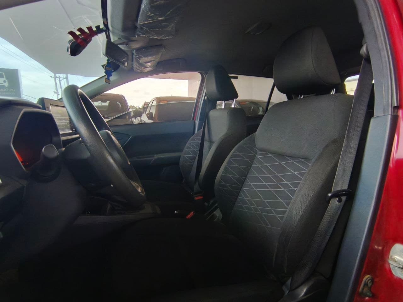 Car gallery image