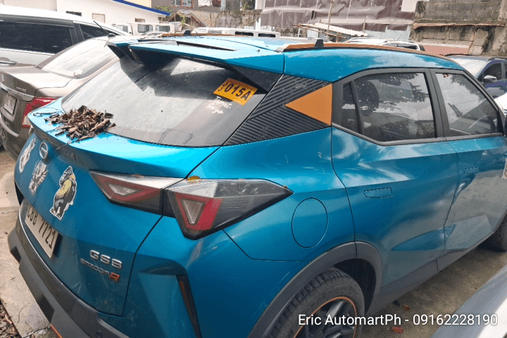 Car gallery image