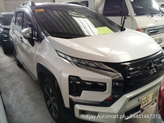 Car gallery image