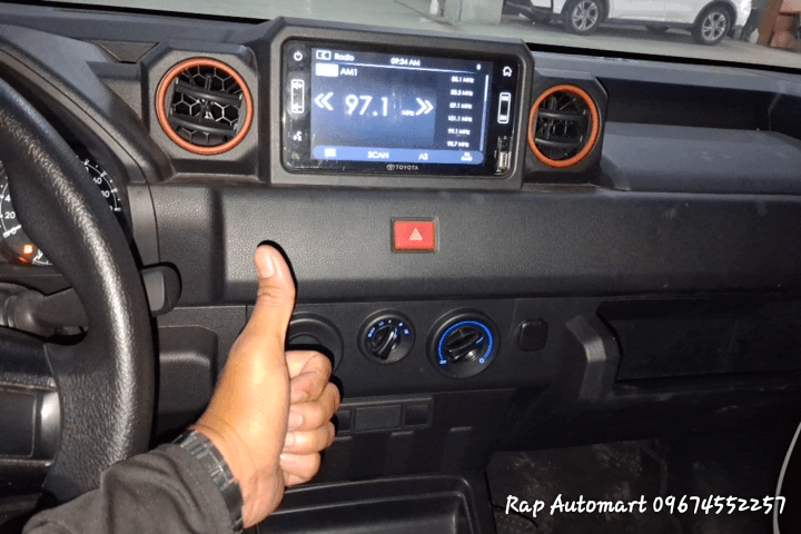 Car gallery image