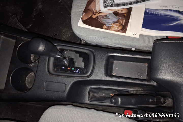 Car gallery image