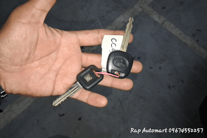 Car gallery image