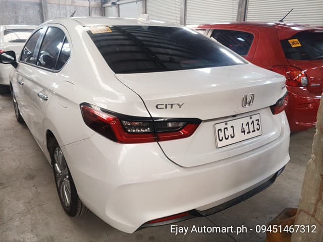 Car gallery image
