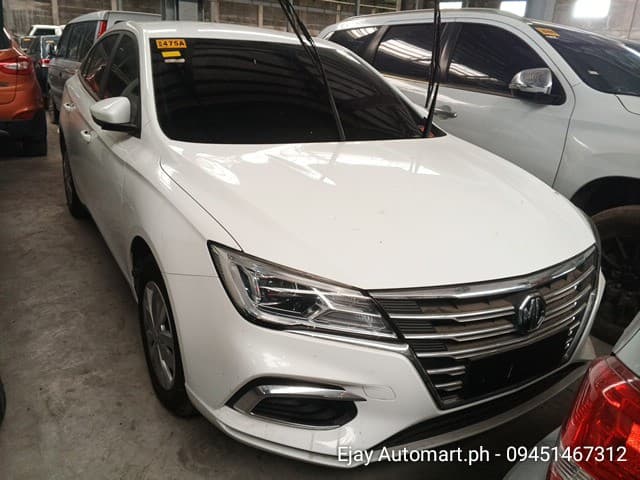 Car gallery image