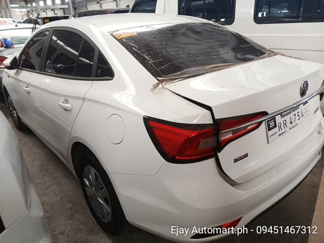 Car gallery image
