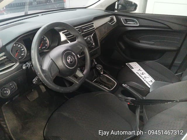 Car gallery image