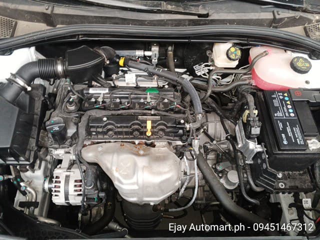 Car gallery image