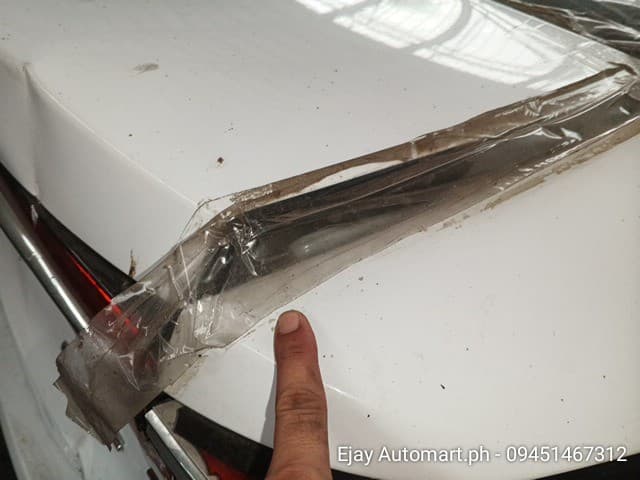 Car gallery image