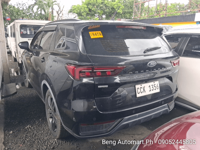 Car gallery image