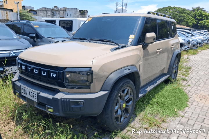 Car gallery image