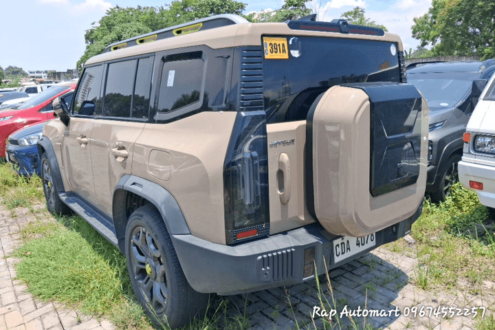 Car gallery image