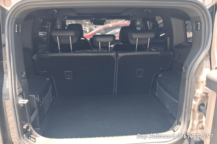 Car gallery image