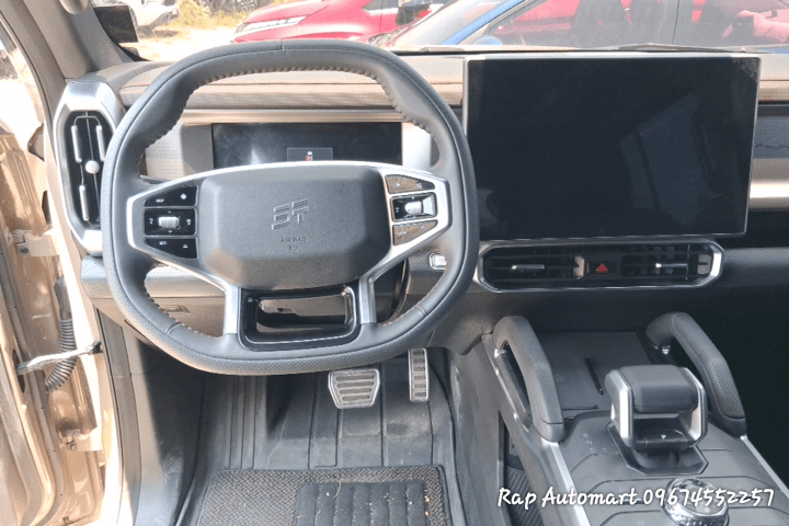 Car gallery image