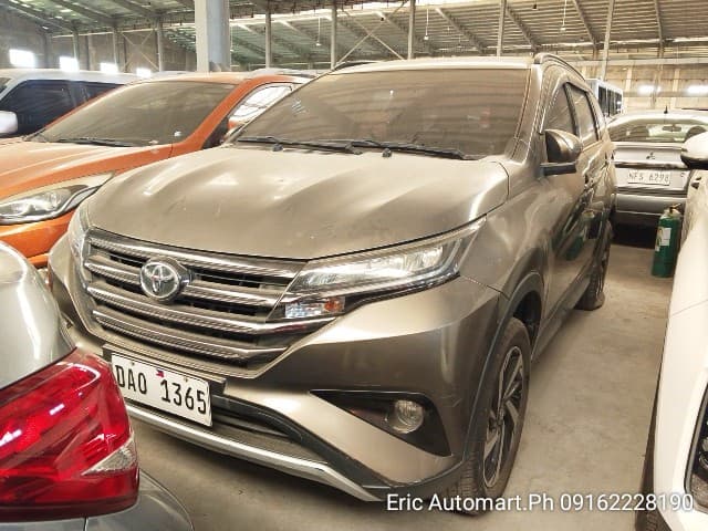 Car gallery image