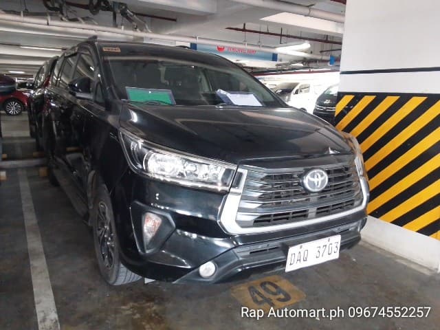Car gallery image