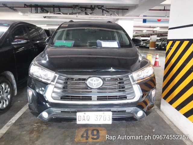 Car gallery image