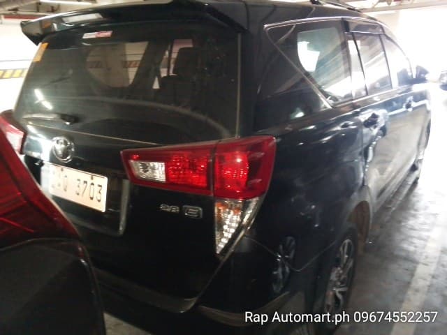 Car gallery image