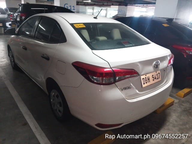 Car gallery image