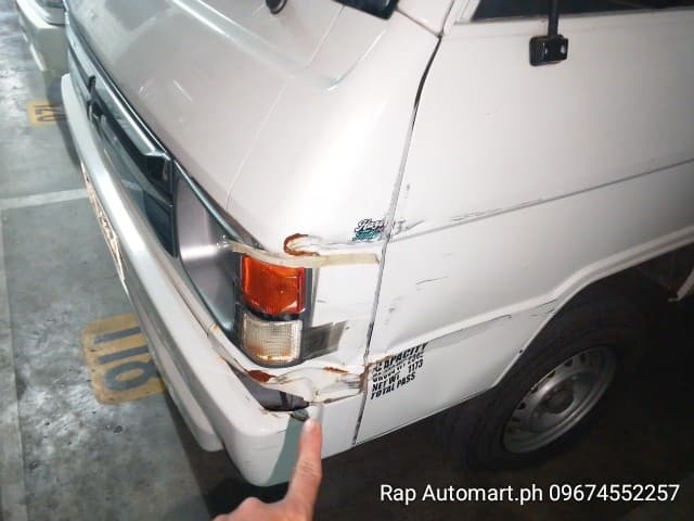 Car gallery image