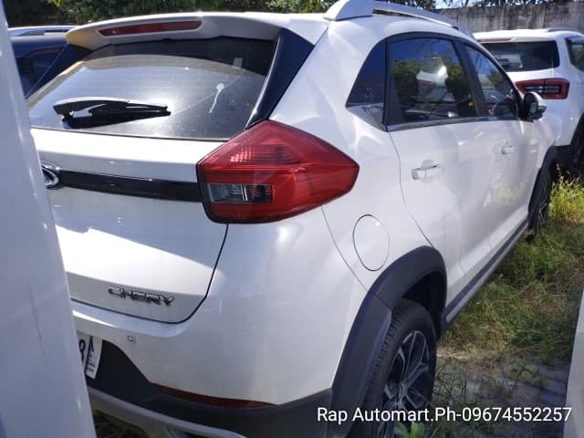 Car gallery image