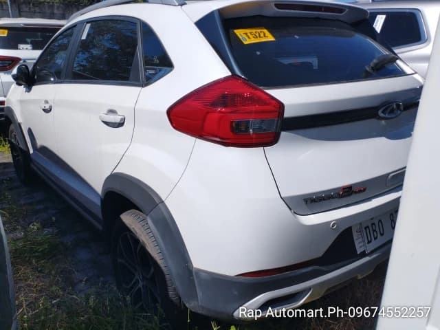 Car gallery image