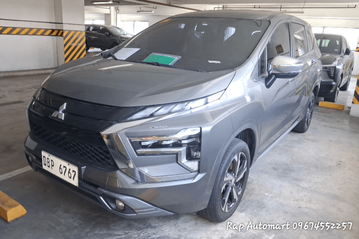 Car gallery image